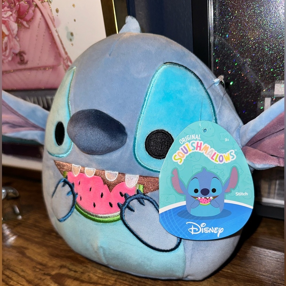 Squishmallows Original Disney 8-Inch Stitch Eating watermelon 🍉 - Picture 3 of 3